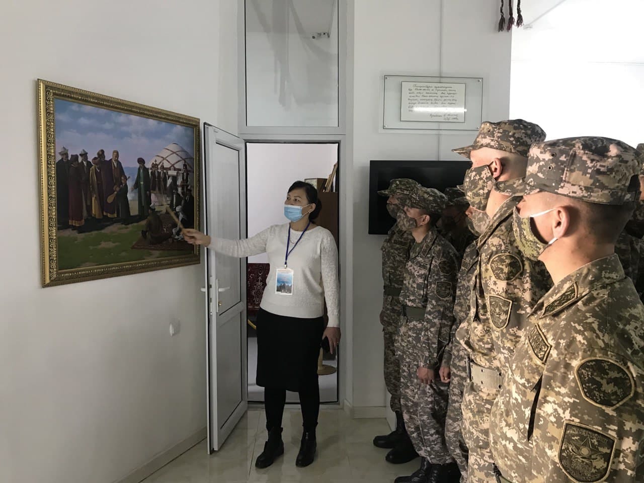 Лучших солдат пригласили в музей