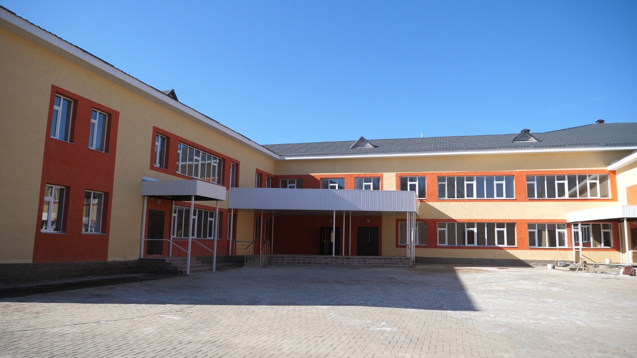 Баузақта үш білім ошағы күрделі жөндуден өтті