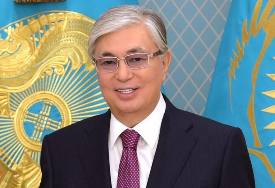 Президент медицина қызметкерлерін кәсіби мерекесімен құттықтады