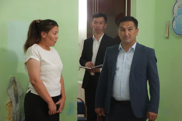 АУДАН ӘКІМІ ТОҒЫЗКЕНТТЕ
