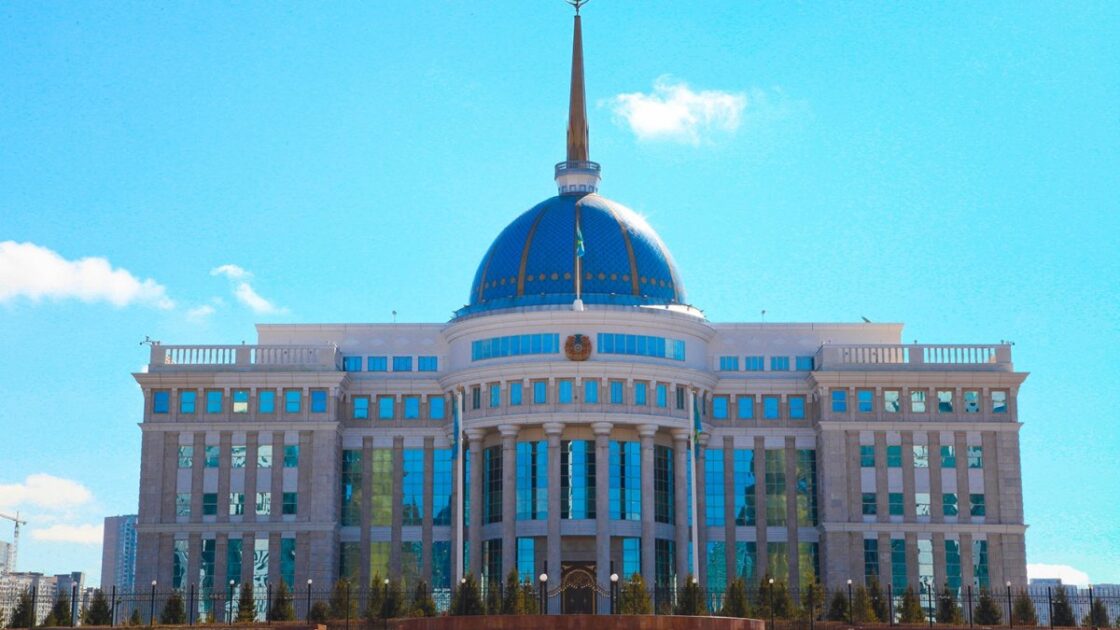 Президент Оңтүстік Кореяның президентіне көңіл айтты