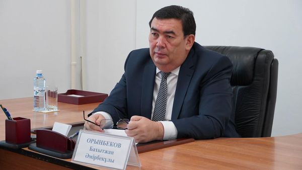 🔰Бүгін Тараз қаласының әкімі Б.Орынбеков шаһар тұрғындарын жеке сұрақтарымен қабылдады.