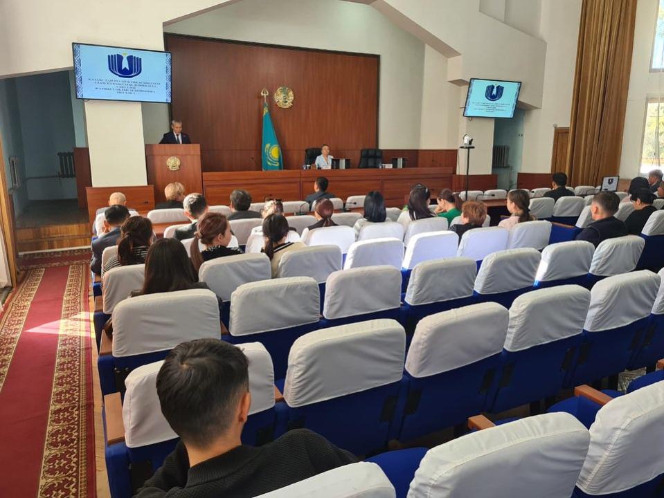 Әдеп жөніндегі уәкіл аудан тұрғындарымен кездесті