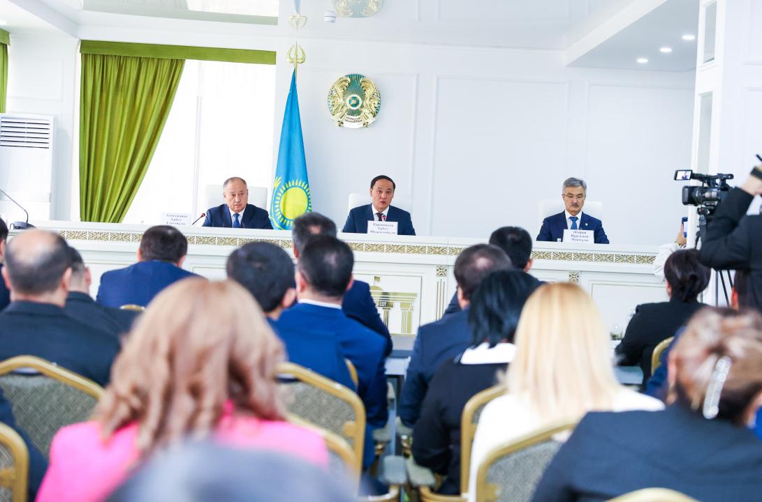 Әкімшілік істер бойынша сот төрелігін жүзеге асырудағы өзекті мәселелер талқыланды